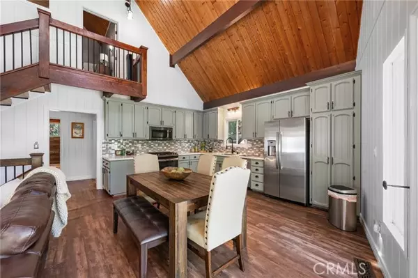 Lake Arrowhead, CA 92352,635 Grass Valley Road
