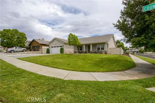 35579 Country Creek Drive, Yucaipa, CA 92399