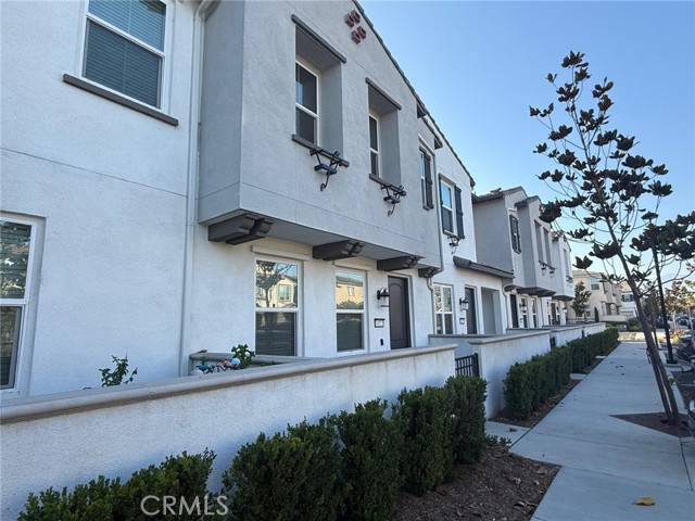 14527 Sienna Place, Eastvale, CA 92880