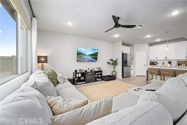 Redlands, CA 92374,1001 Pomelo Avenue