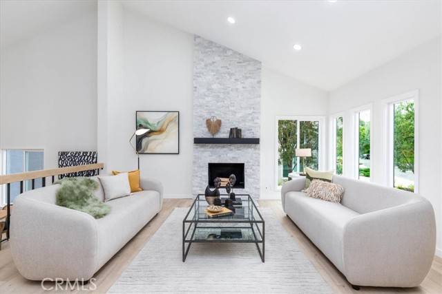 Mission Viejo, CA 92692,27951 Encanto