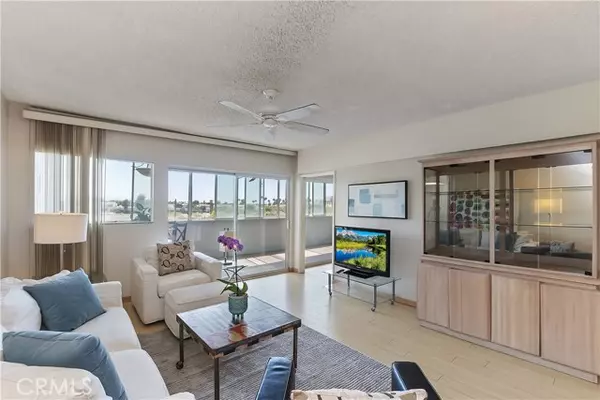 277 East Alejo Road, Palm Springs, CA 92262