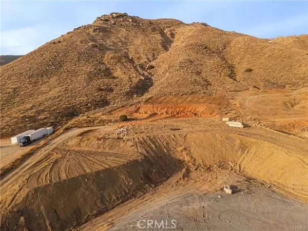 Lake Elsinore, CA 92530,0 Love Lane
