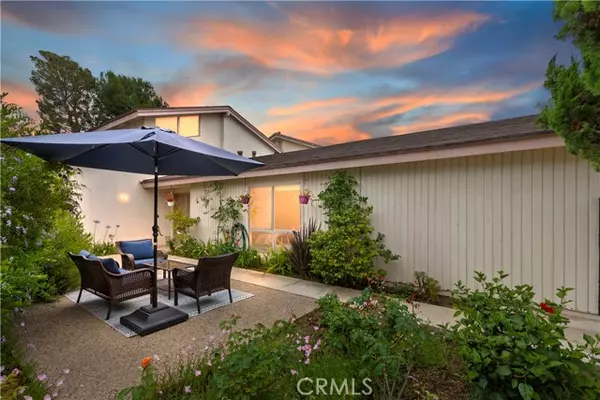 Irvine, CA 92612,10 Mann Street