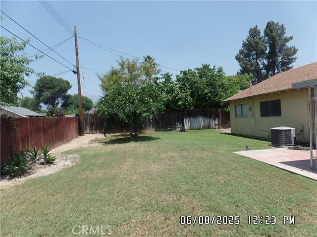 San Bernardino, CA 92404,1676 Dumbarton Avenue