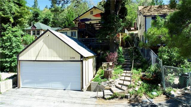23728 Manzanita Drive, Crestline, CA 92325