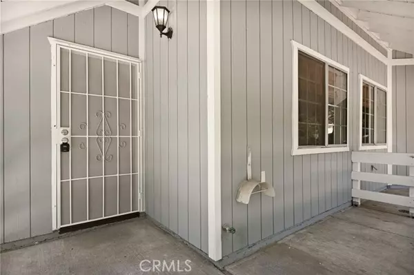 Twin Peaks, CA 92391,531 Rose Lane