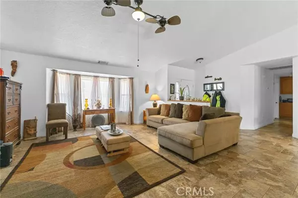 Apple Valley, CA 92307,21130 Pine Ridge Avenue