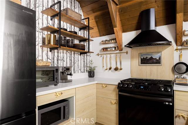 Lake Arrowhead, CA 92352,350 S. Fairway Dr