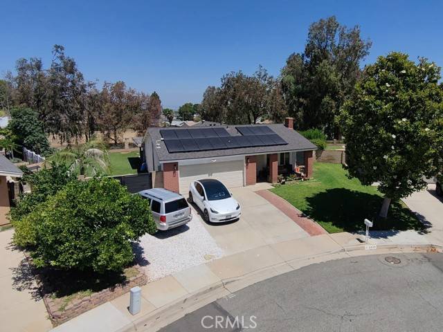 2438 Emerson Circle, Corona, CA 92882