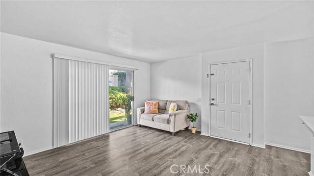 Mentone, CA 92359,1365 Crafton Avenue