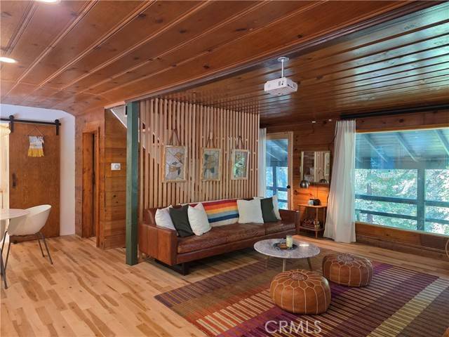 Lake Arrowhead, CA 92352,606 Crest Estates Drive