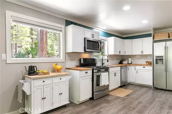 Lake Arrowhead, CA 92352,568 Grass Valley Road