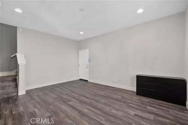 Eastvale, CA 91752,6396 Pictor Court