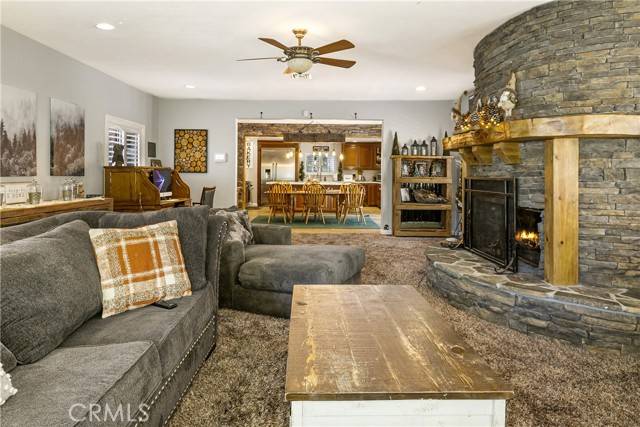 Lake Arrowhead, CA 92352,514 Riviera Drive