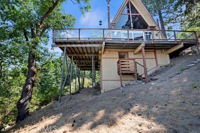 Running Springs, CA 92382,30909 Live Oak Drive