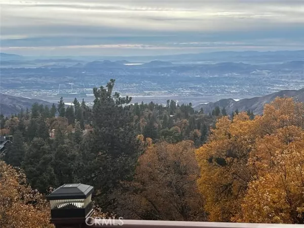 2477 Spring Oak Drive, Running Springs, CA 92382