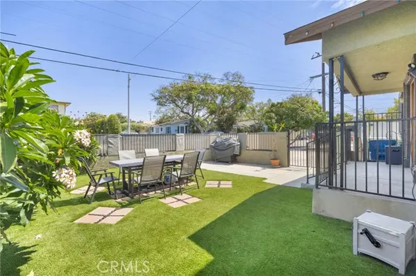 Inglewood, CA 90301,412 West Olive Street