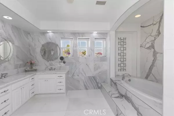 Corona, CA 92883,8851 Soothing Court