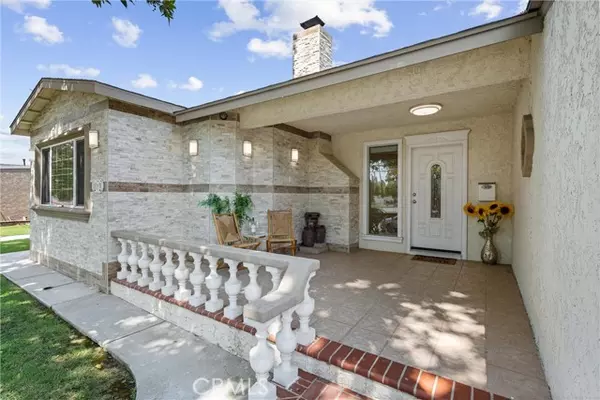 Long Beach, CA 90808,3333 North Los Coyotes Diagonal
