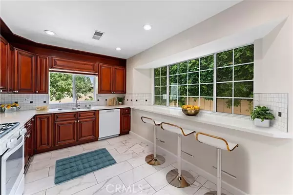 Long Beach, CA 90808,3333 North Los Coyotes Diagonal
