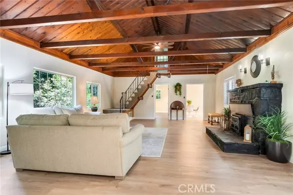 Lake Arrowhead, CA 92352,901 Ca-173