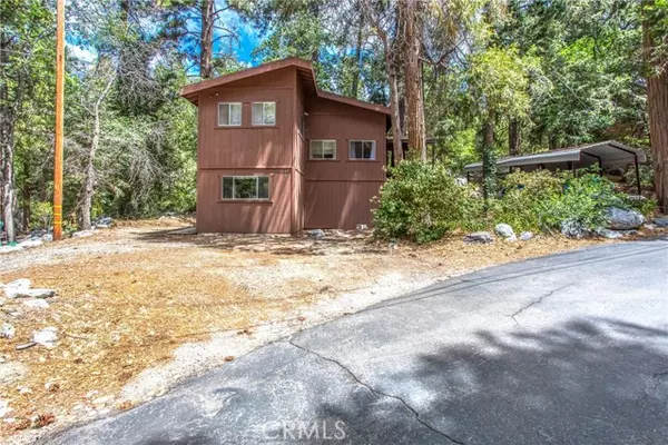 Forest Falls, CA 92339,9269 Wood Road