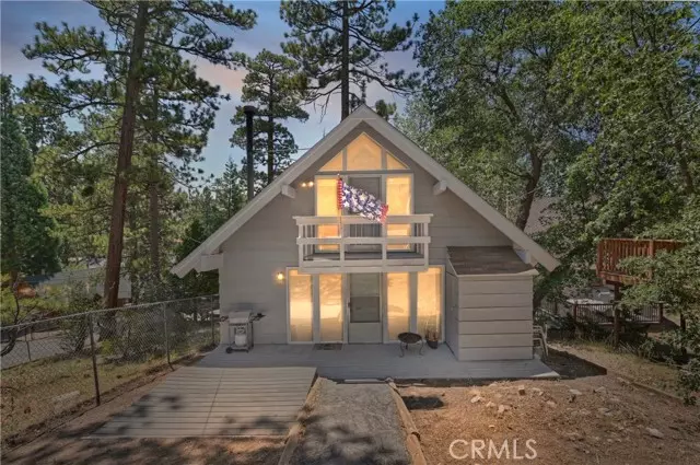 Big Bear Lake, CA 92315,572 Waynoka Lane