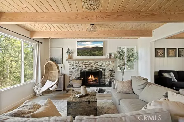 Lake Arrowhead, CA 92352,325 Primrose Circle