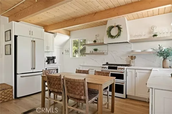 Lake Arrowhead, CA 92352,325 Primrose Circle