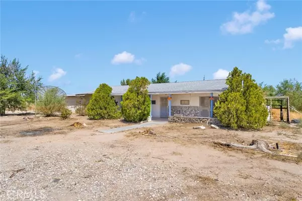 Lucerne Valley, CA 92356,37531 East End Road