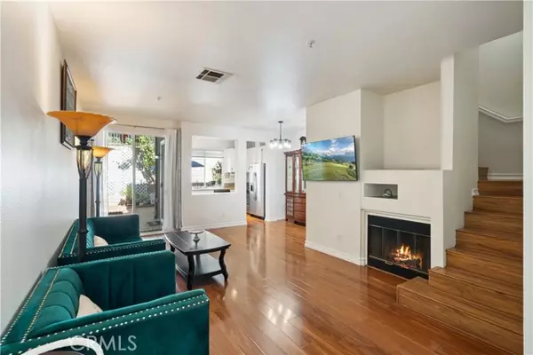 Placentia, CA 92870,1517 Ismail Place