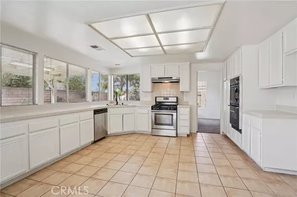 Palmdale, CA 93550,37937 San Carlos Way
