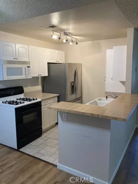 Redlands, CA 92373,26200 Redlands Boulevard