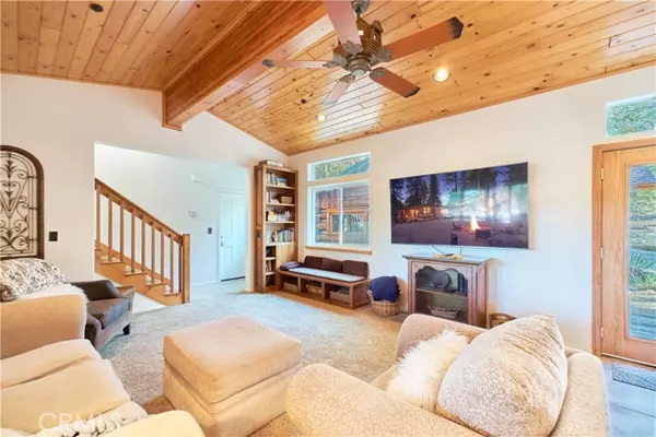 Big Bear Lake, CA 92315,39519 Lakeview Pines Road