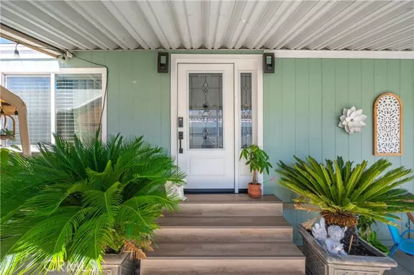 Redlands, CA 92374,1721 Colton