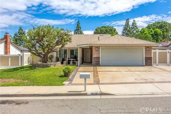 Corona, CA 92882,1427 Baird st
