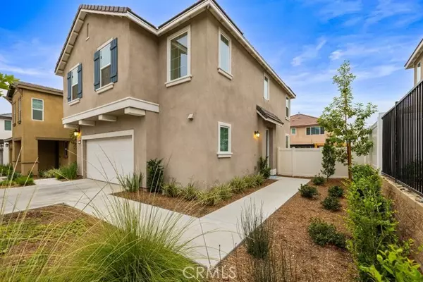 Rialto, CA 92377,2522 Gunner Ridge Way
