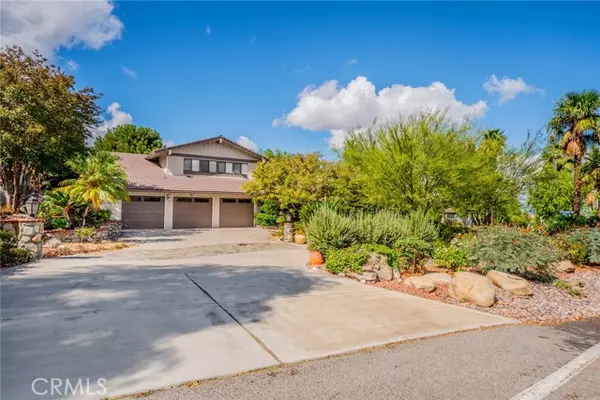 Corona, CA 92881,4002 CROWN RANCH Road