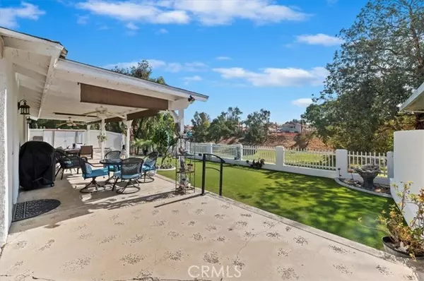 Corona, CA 92879,443 Termino Avenue