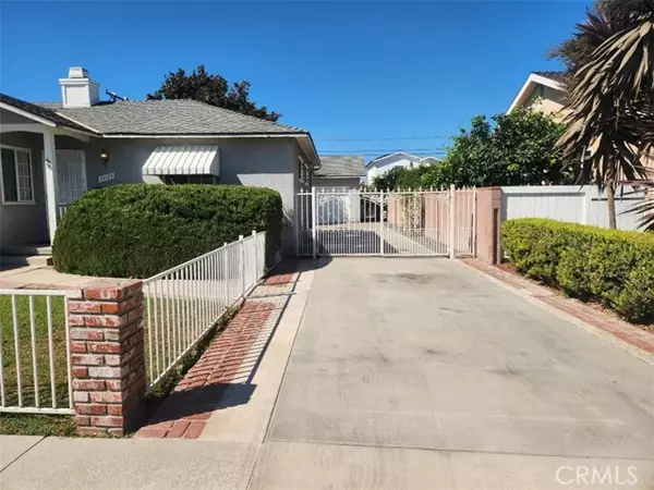 Los Alamitos, CA 90720,11171 Midway