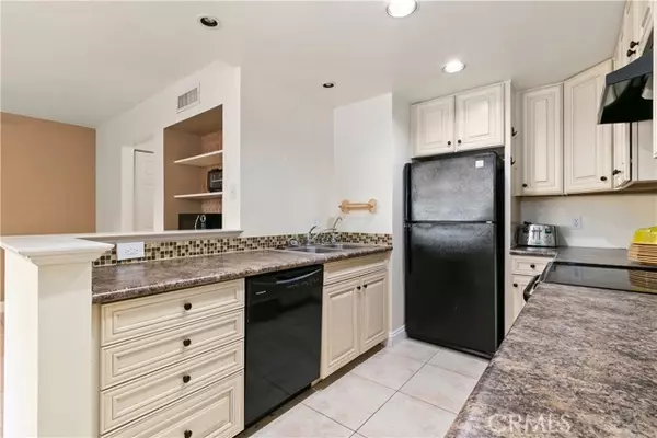 Redlands, CA 92373,101 East Cypress