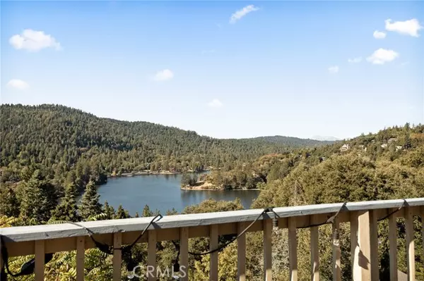 404 Darfo, Crestline, CA 92325