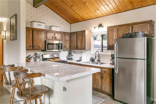Running Springs, CA 92382,31117 All View