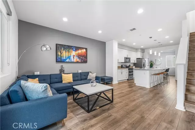 Montebello, CA 90640,125 North 5th Street