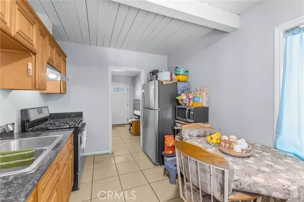 Bloomington, CA 92316,18585 14th