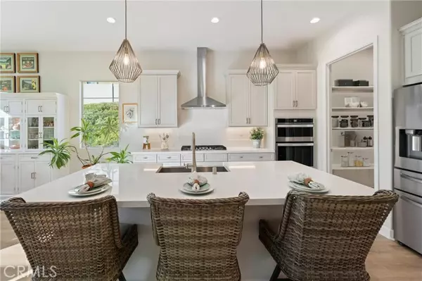 Corona, CA 92883,24674 Crestley Drive