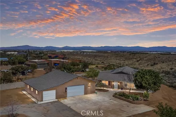 7045 Oak Hill Road, Oak Hills, CA 92344