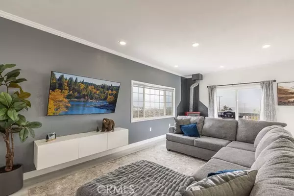 Big Bear City, CA 92314,1842 Baldwin Lake