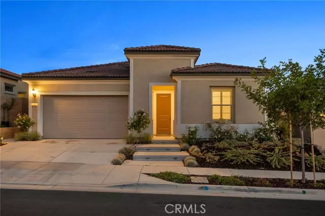 Corona, CA 92883,11937 Wandering Way